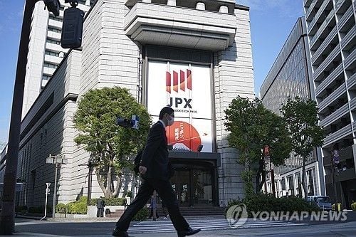 일본 증시, 중일 갈등 여파에 중국 소비주 약세…시세이도 한 달 새 9% 하락