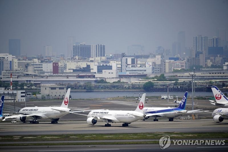 日 ANA·JAL, 국내선 수익 악화에 설비·인력 공동 운용…10개 공항 협업 확대