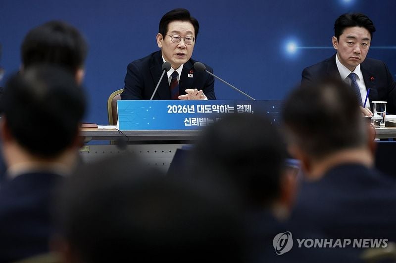 차관급 ‘물가안정책임관’ 신설…유류세 인하 내년 2월까지 연장 검토