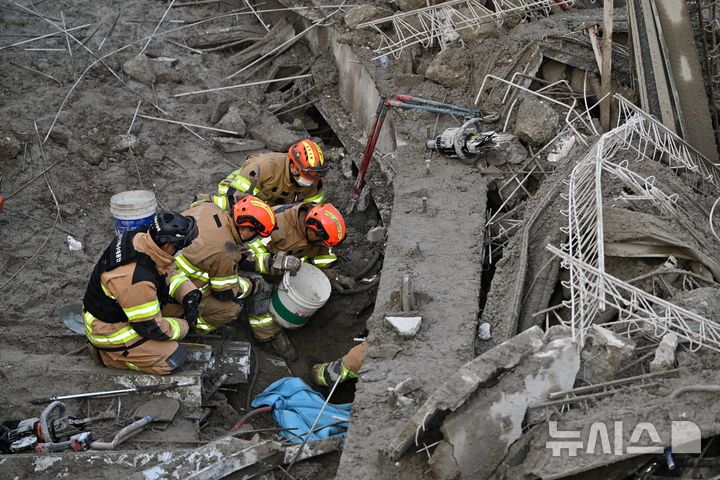 광주대표도서관 붕괴 사고…매몰된 노동자 전원 사망(사진: 뉴시스)