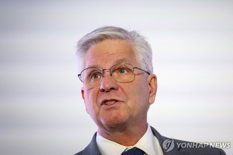 월러, 차기 연준 의장 유력 다크호스로 부상…트럼프 17일 면접 추진