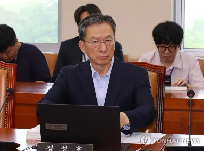 “검찰개혁은 시대적 소명”…정성호, 수사·기소 분리·법무행정 혁신 의지
