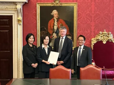“英·印에 대통령 친서 전달”…추미애·김부겸 특사단, 한영·한인도 협력 강화 행보