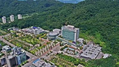 “순국선열의 뜻 다시 새깁니다”…원강수, 광복절 기념행사에서 애국정신 강조