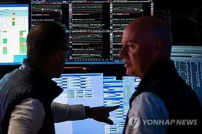 “알리바바發 AI 칩 충격”…뉴욕증시 기술주 급락에 나스닥 0.88% 하락