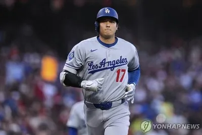 “49호 홈런 불꽃”…오타니, 시즌 최다포→다저스 난타전 제압