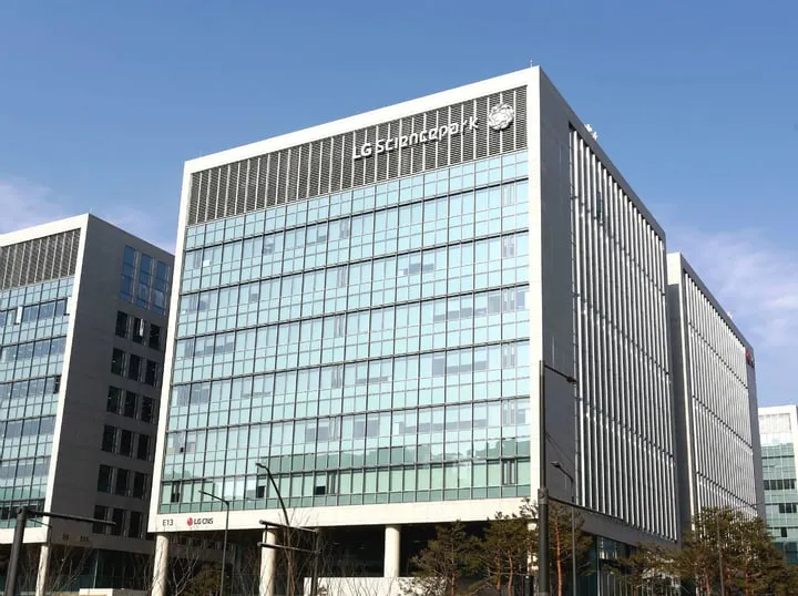 네이버클라우드·LG CNS, 데이터센터 신시장 정조준