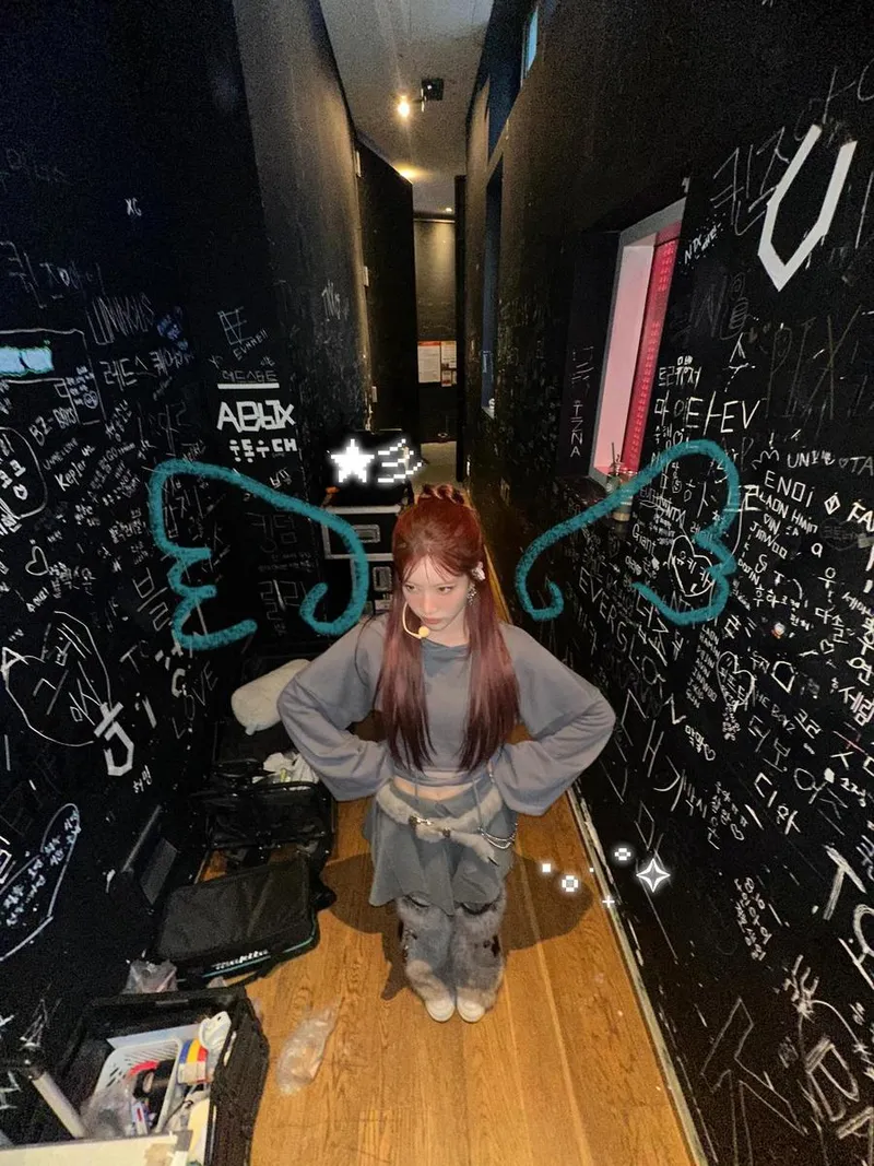 “늦었지만..”…아르테미스 김립, 어둠 속 소녀→당당한 변신 / 걸그룹 아르테미스 김립 인스타그램