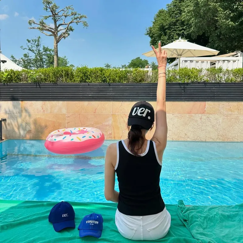“함께 써요, 우리”…차예련, 여름 햇살 아래 평온→모자 브랜드愛 / 배우 차예련 인스타그램