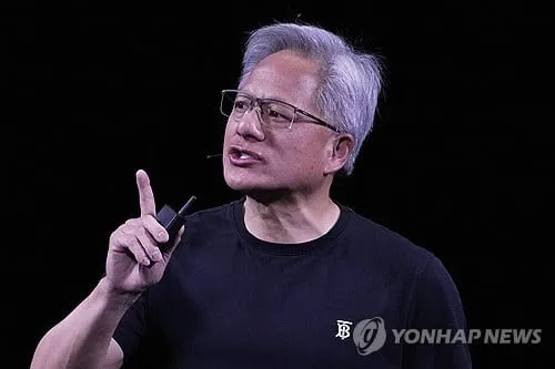 엔비디아 CEO 젠슨 황, 1,440만 달러 규모 자사주 10만주 매도…연말까지 600만주 매각 계획