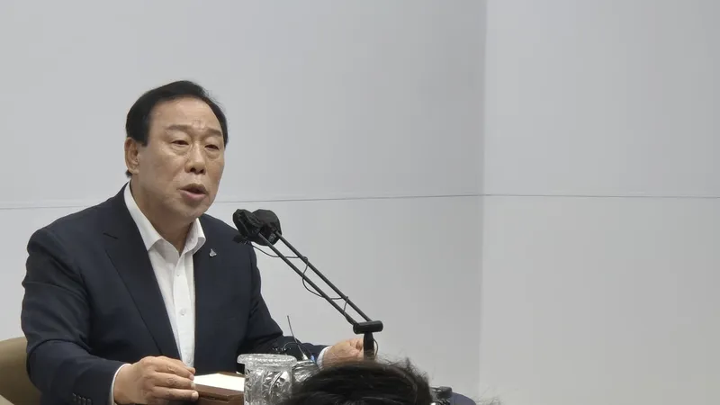 “최민호 직격탄에 긴장 고조”…세종시장, 민주당 시의원 예산삭감 작심 비판→시정갈등 확산