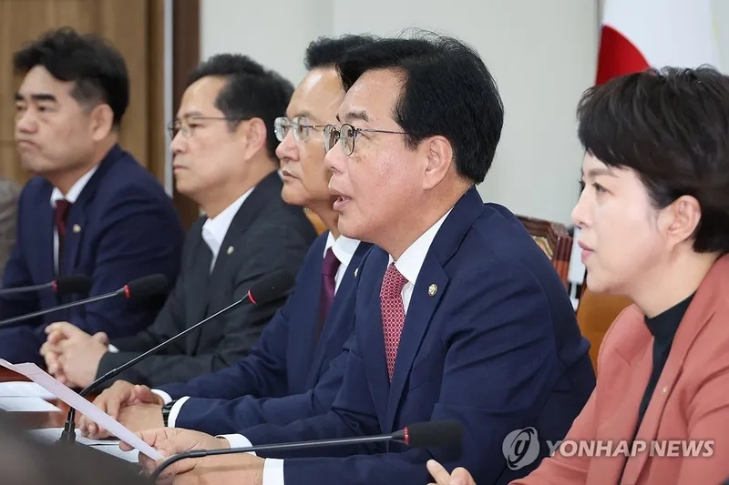 이재명 첫 내각, 선대위 전리품 수여식 논란