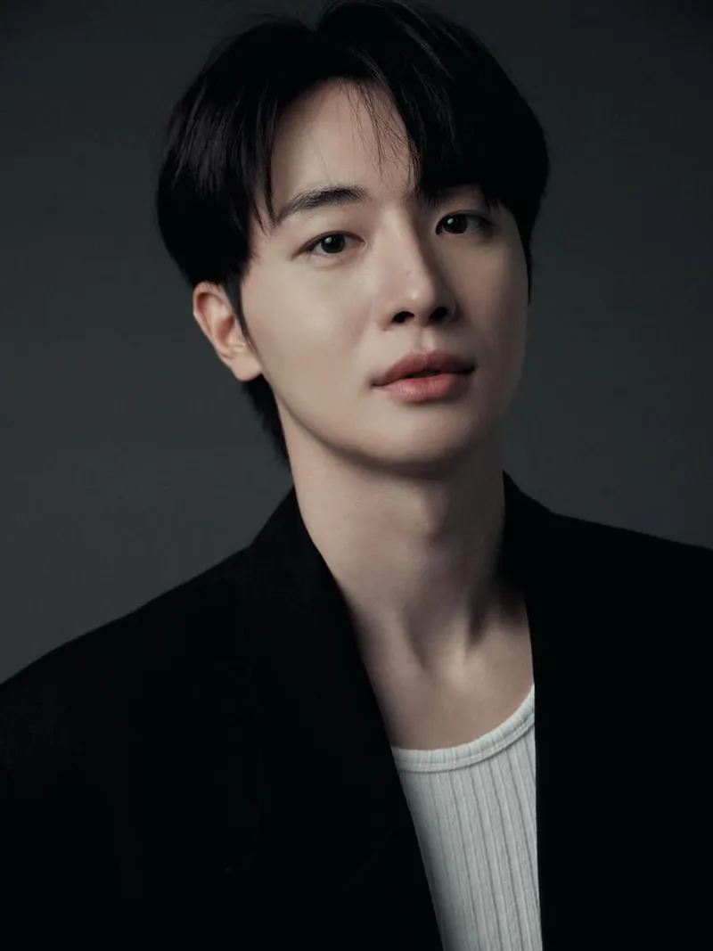 “더 좋은 작품으로 찾아가겠다”…박상남, 묵직한 눈빛→새로운 시작 예고 / 배우 박상남 인스타그램