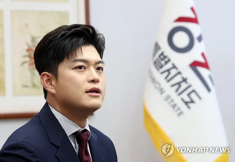 김용태-정청래 설전…"대통령 심기만 살피면 실패" "철없다"