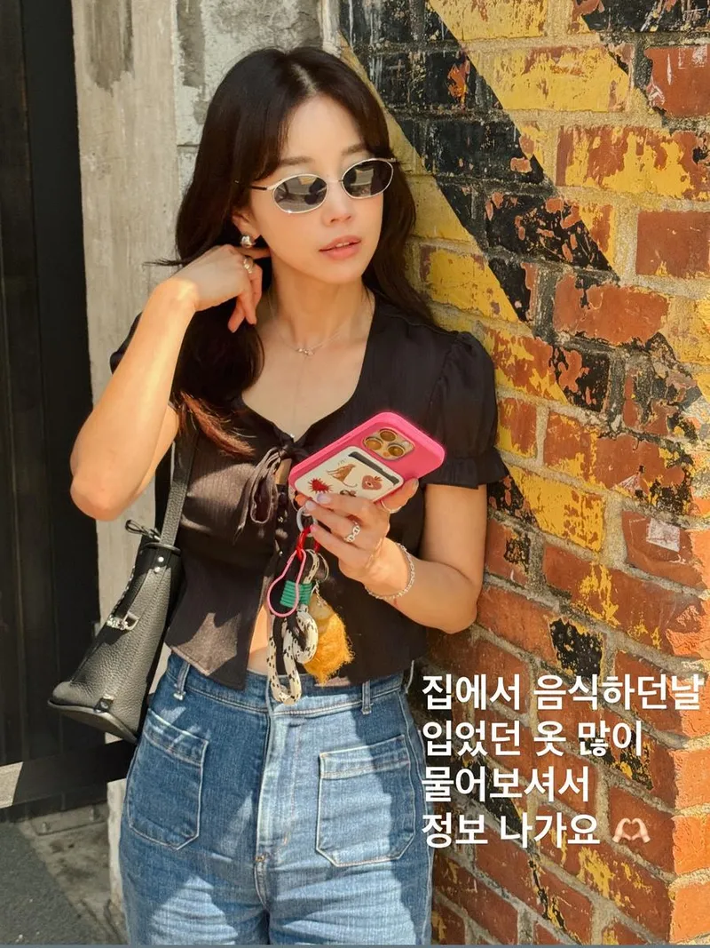 “집에서 입던 옷 정보 나가요”…기은세, 성수동 초여름 햇살→세련된 데일리 무드 / 배우 기은세 인스타그램