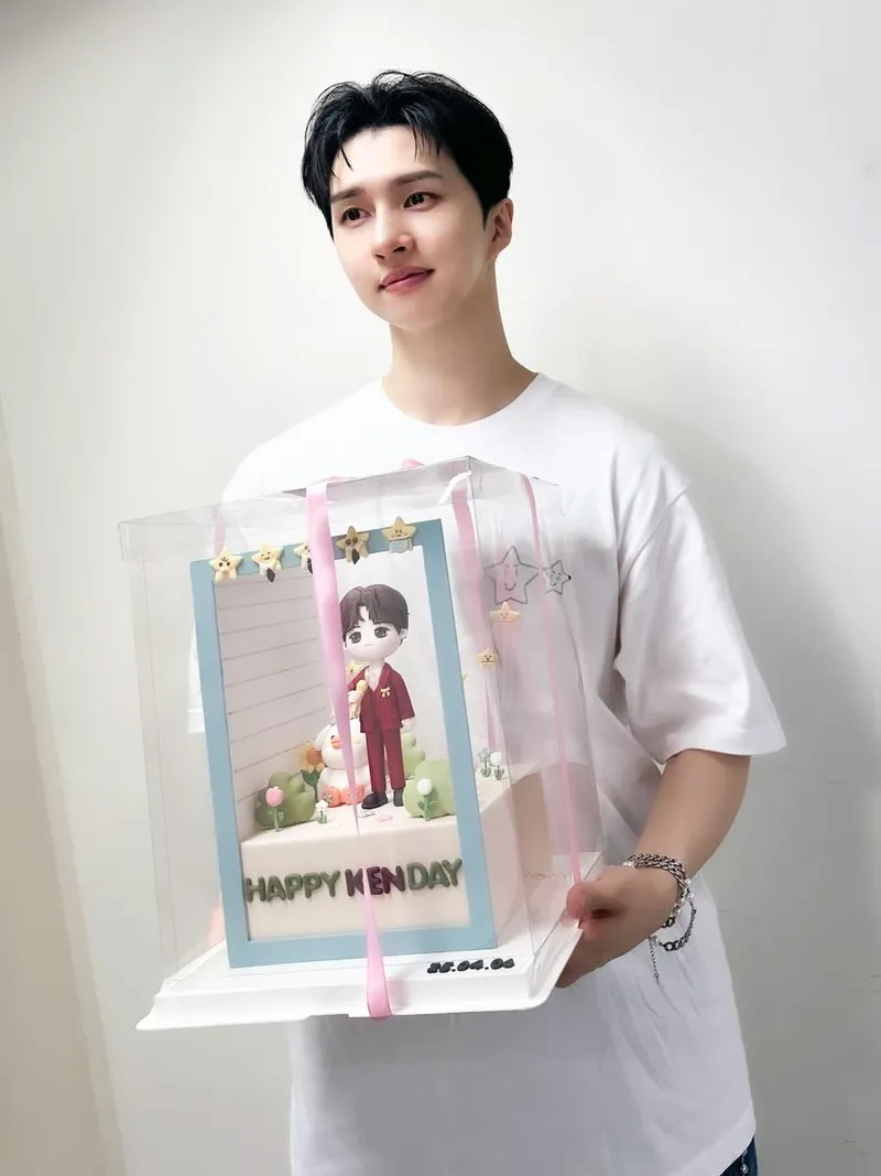 “오늘을 기억하고 싶었죠”…켄, 밝은 미소→생일의 여운 / 그룹 빅스 켄 이재환 인스타그램
