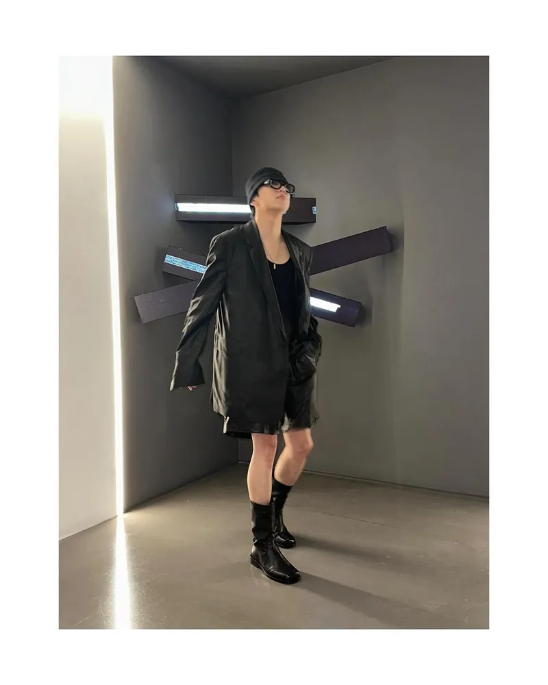 강승윤, 여름밤 속 블랙 아우라