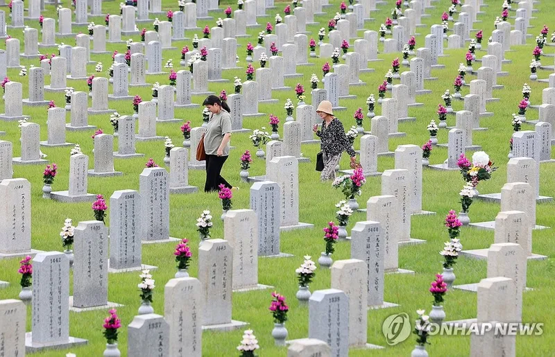 울산호국영령 기억의 노래 울려 …울산시, 6·25 75주년 기념 → 추모와 감사의 물결