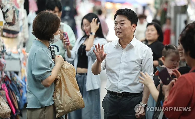 안철수, 부산서 여론의 물결에 응답