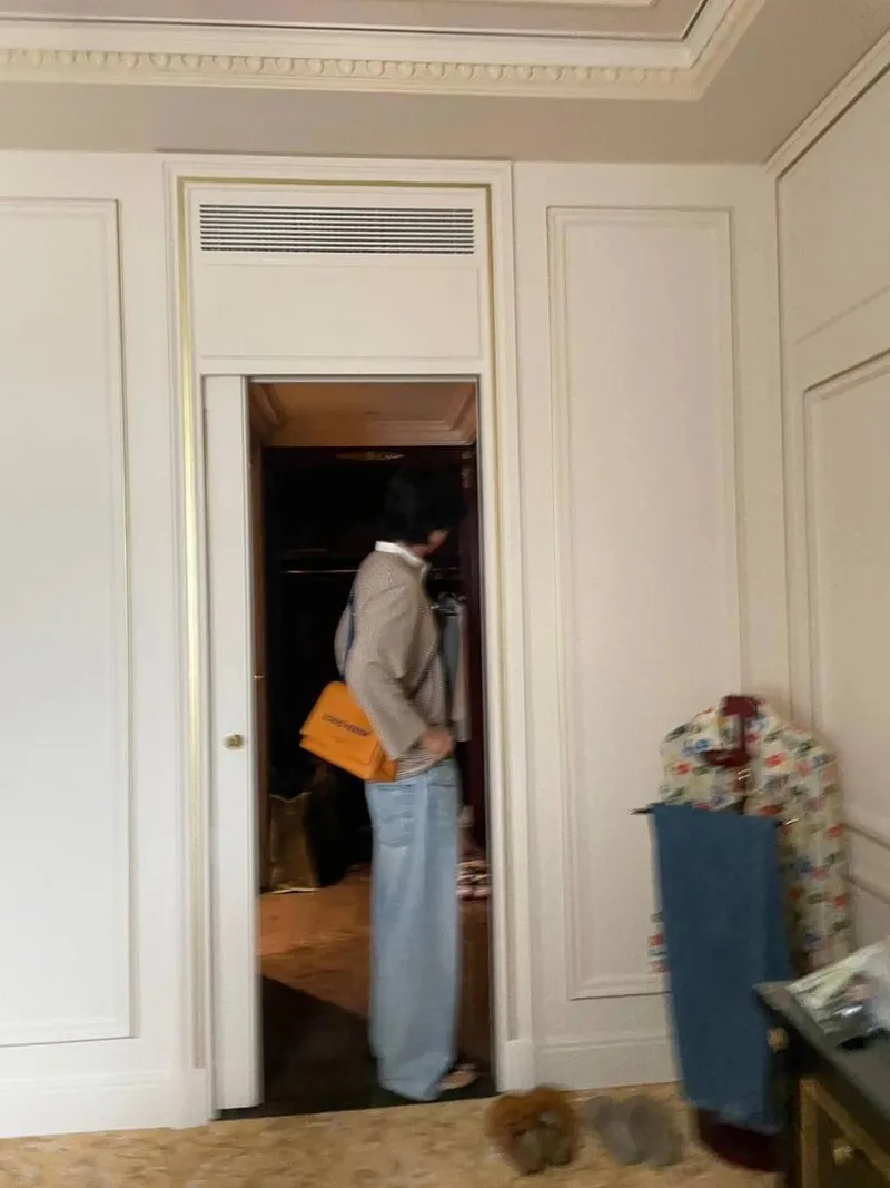 “우연히 마주친 오후의 한 장”…공유, 흐릿한 시선→느릿한 여운 / 배우 공유 인스타그램