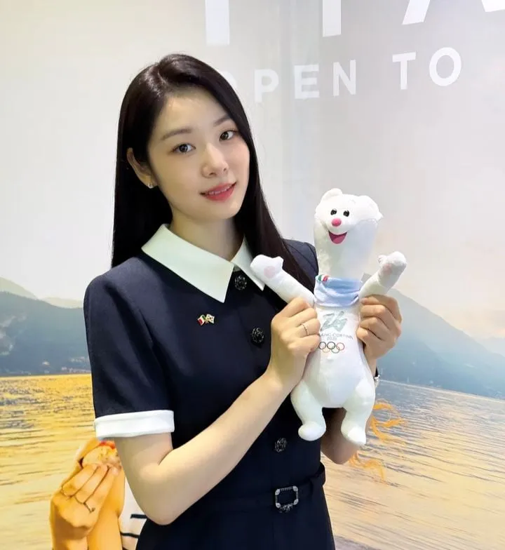 “밝아진 미소로 돌아왔다”…김연아·고우림, 전역 후 첫 공식석상→단아한 근황 화제