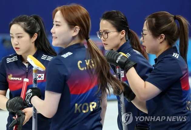 “올림픽 진출 실패”…팀킴, 국가대표 선발전 탈락→밀라노행 무산 / 연합뉴스