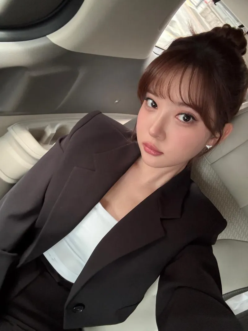 “단정한 시선에 마음 머문다”…조수민, 올여름 정적→고요한 변화 / 배우 조수민 인스타그램