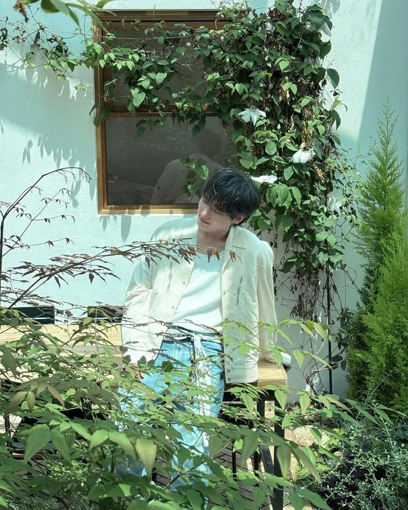“감사함을 머금은 오후”…서영택, 싱그러운 촬영장→초여름 감성 폭발 / 포르테나 서영택 인스타그램