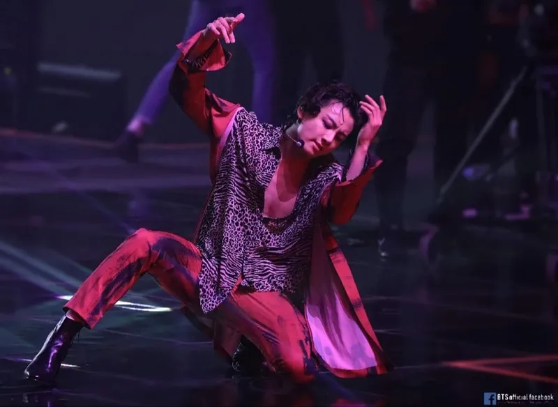 “시대를 관통한 솔로의 힘”…방탄소년단 정국·‘시차’ 글로벌 롱런→음원 신화 재탄생