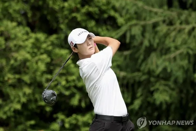 “10언더파 몰아치기”…박성현·윤이나, LPGA 팀 대회 2R→공동 9위 도약 / 연합뉴스