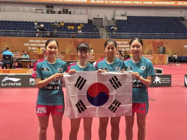 “한일전 승리 견인”…한국, 아시아유스 U-15 여자단체전 우승→세계선권 확보 / 연합뉴스