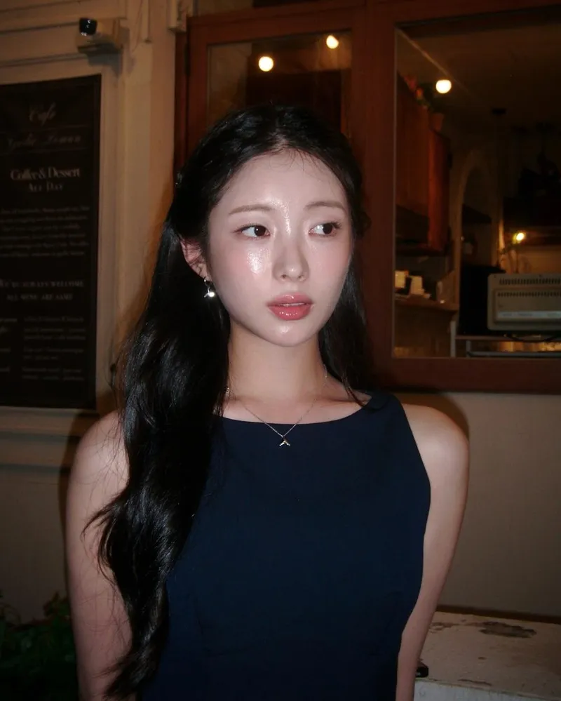 “행운을 노래하는 고래의 순간”…고주희, 밤빛 아래 여름→청초 미모 압도 / 배우 고주희 인스타그램