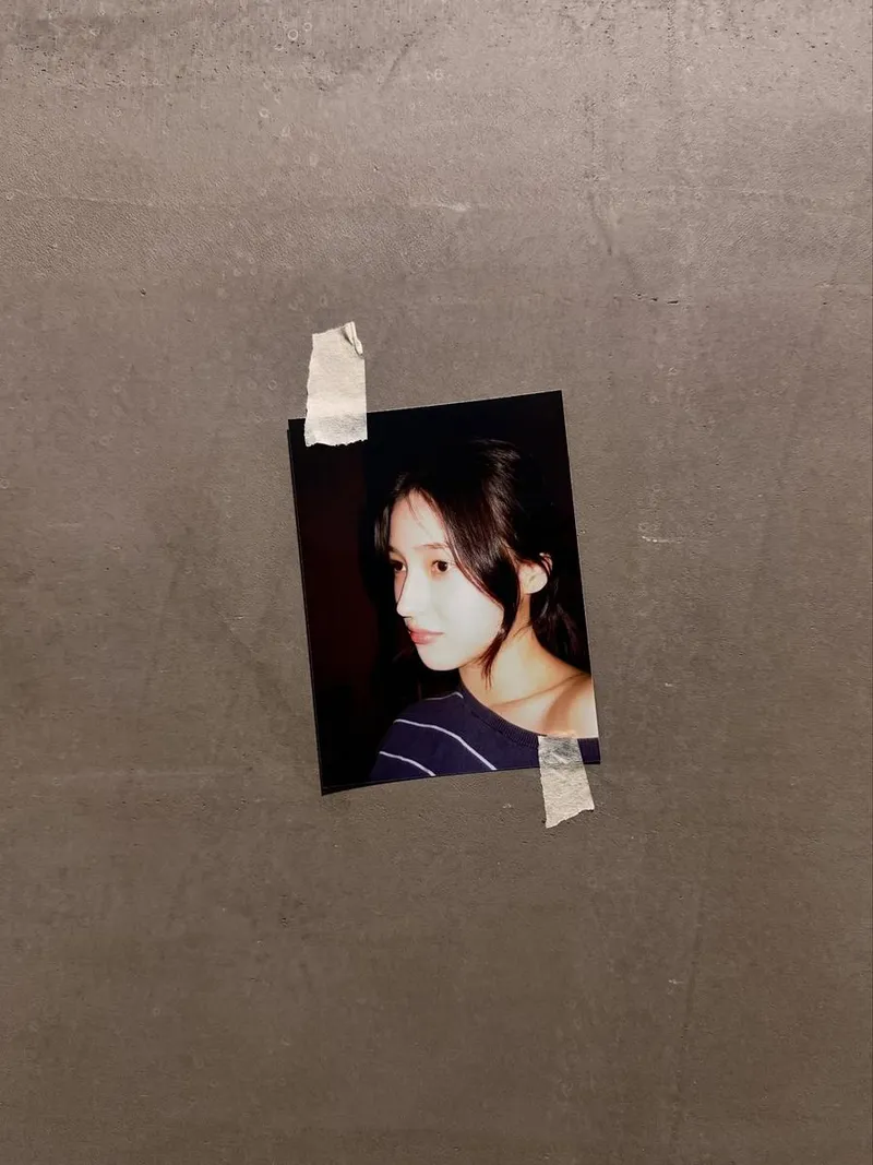 “너무 보고싶었어”…낸시, 여름 밤 파스텔 감성→애틋한 그리움 속 단정함 / 걸그룹 모모랜드 낸시 이그루 인스타그램