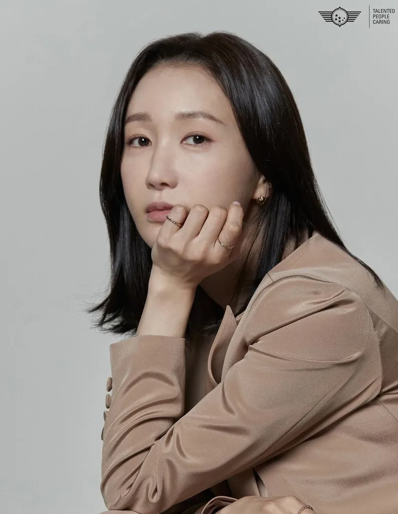 “강윤희 그 자체였다”…오연아, ‘나의 아저씨’ 연극 무대→인생 연기 예감 / 프레인TPC