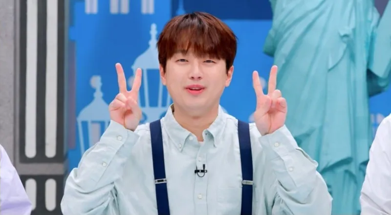 '톡파원 25시' 이찬원 소장 욕구 폭발, 일본 훈제 전용 냄비에 “이건 무조건 내가 가져야지”→기대 만발