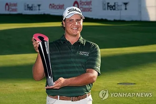 “PGA 첫 우승 작렬”…포트기터, 로켓 클래식 제패→세계랭킹 49위 도약 / 연합뉴스