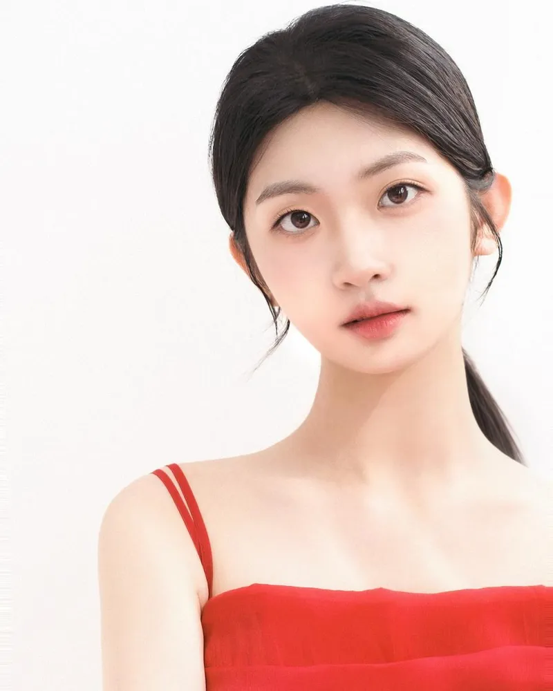 “멈춘 듯 단아함”…박세현, 순수한 적막→여름 빛깔 감성 / 배우 박세현 인스타그램
