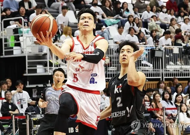 “8억원 동률”…허훈·김선형, KBL 연봉 공동 1위→새 시즌 판도 영향 / 연합뉴스