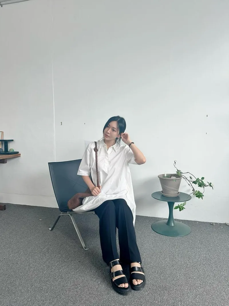 “평화로운 순간에 머무르며”…김소연, 고요한 여름 저녁→힐링 일상 / 배우 김소연 인스타그램