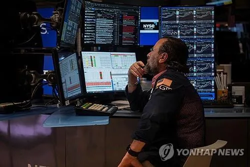 S&P 500·나스닥 최고치 경신…美·캐나다 무역협상 낙관에 0.5%대 상승