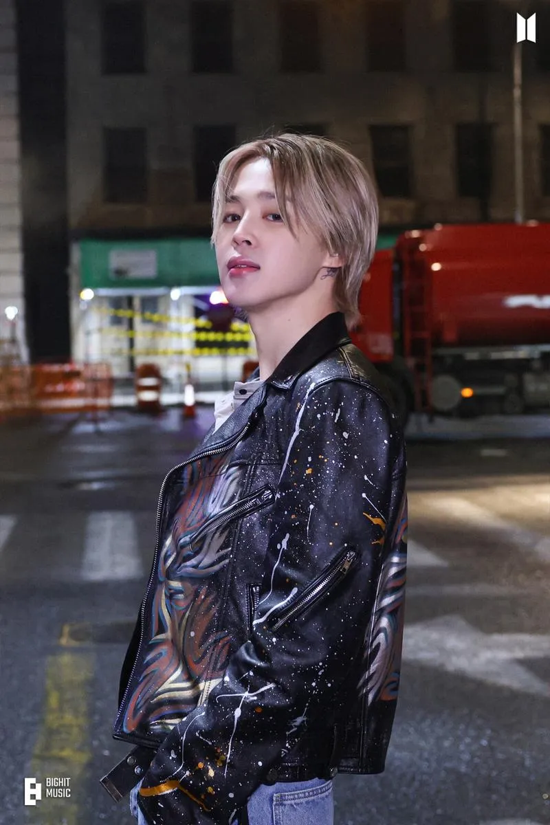 “49주 최장 기록의 새 역사”…방탄소년단 지민, ‘후’로 글로벌 차트 새겼다→K팝 솔로 신화