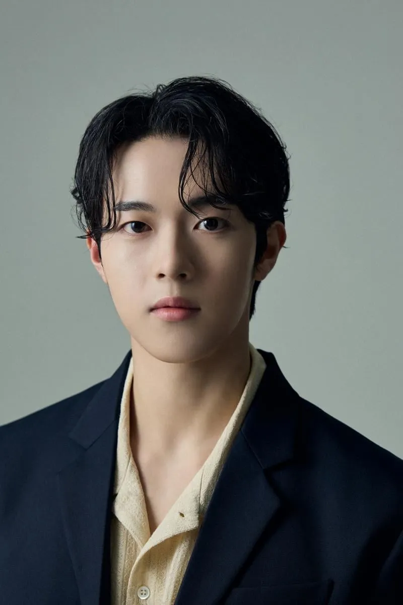 “신우빈, 새로운 시작”…사람엔터테인먼트 전속계약→스크린 데뷔 기대감 / 사람엔터테인먼트