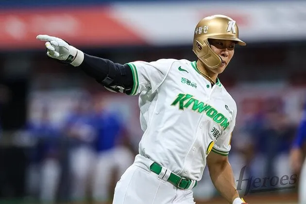 “MLB 도전설 언급”…홍원기 감독, 송성문 향해→동기 부여 기대 / 연합뉴스