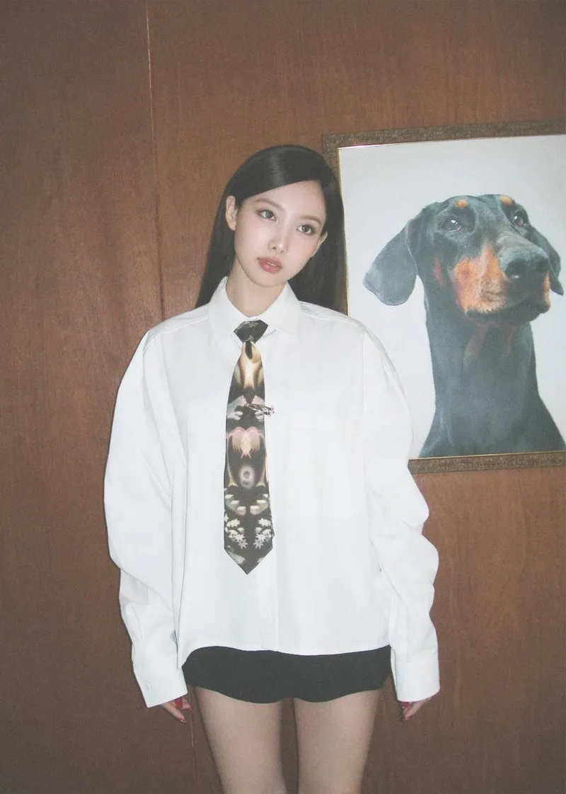 “강렬한 존재감으로 귀환”…트와이스, ‘THIS IS FOR’ 컴백→글로벌 팬심 흔든다 / JYP엔터테인먼트