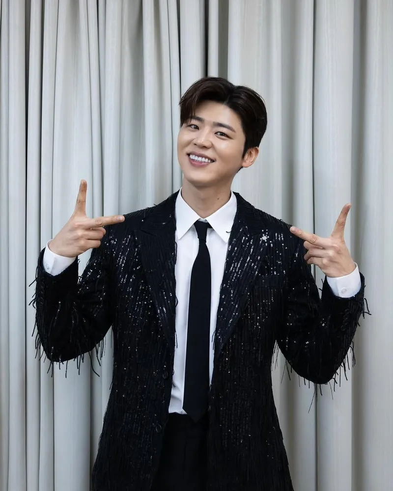 박지현/오피셜