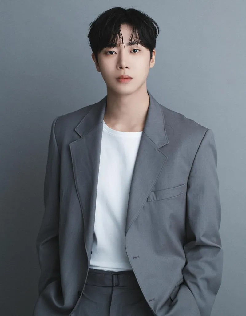 “추영우, 청춘 멜로의 얼굴로”…‘오세이사’ 스크린 데뷔→2025년 차세대 주연 도약 / 제이와이드컴퍼니