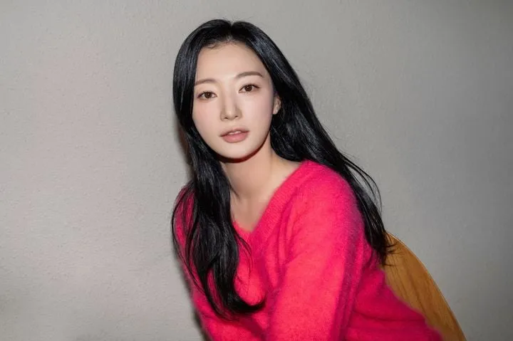 “진실공방 불붙었다”…송하윤·오씨, ‘학폭’ 강제전학 의혹→양측 맞대응