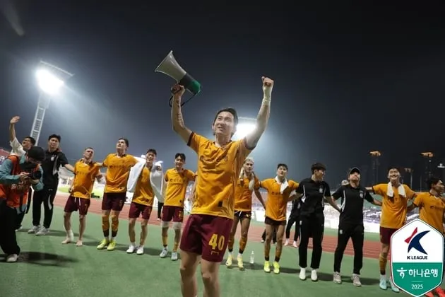 “1골 2도움 맹활약”…신창무, 코리아컵 8강 울산전 승리→광주FC 주전 도약 예고 / 연합뉴스