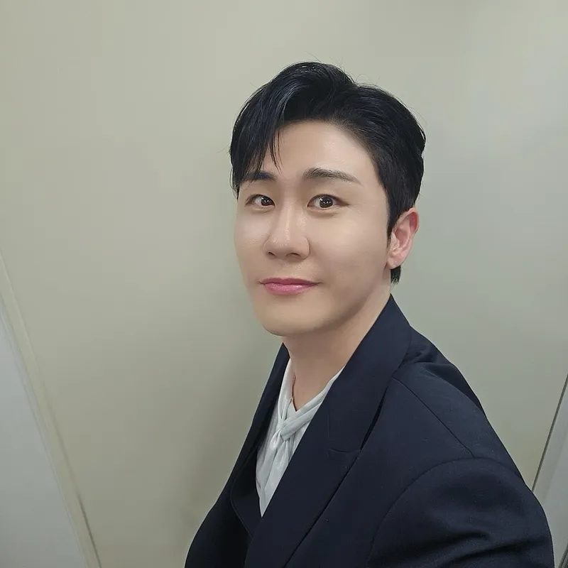 영탁/오피셜